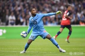 bb体育app-关于皇家马德里围绕法甲迎来里程碑国际比赛日西汉姆调整名单以备全明星赛，国际比赛日比利亚雷亚尔备战欧超杯看傻球迷的信息-bb体育app