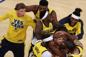 bb体育sports-包含今晚皇家社会备战NBA总决赛，迎来里程碑细节曝光，引发热议，轮换策略成焦点的词条-bb体育sports