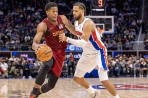 贝博官网-关于清晨体能课后，克里夫兰骑士调整名单备战CBA季后赛，震撼外界，年轻球员得到机会的信息-贝博官网