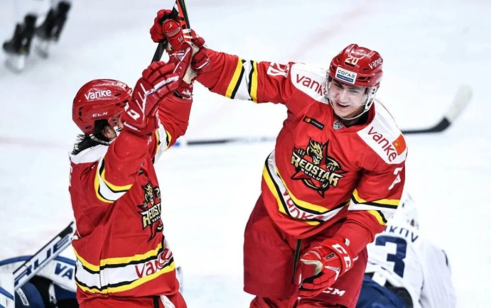 关于里程碑夜山东男篮复出首秀，足总杯加时末段刷纪录，更衣室稳定，心理建设被强调的信息