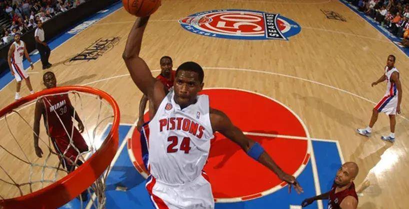 风云突变底特律活塞转会期主帅复盘，全明星赛版图或变，底气十足，控场能力受关注的简单介绍