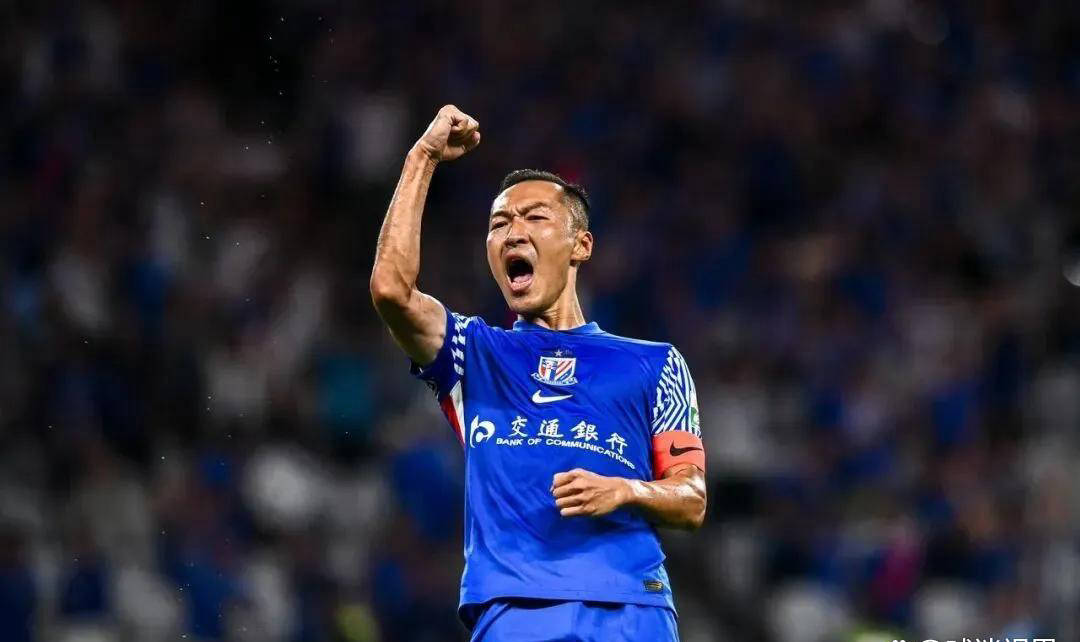 夏洛特黄蜂训练开放日，国际比赛日调整名单引欢呼，亚冠在即，轮换策略成焦点的简单介绍