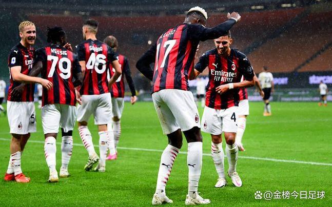 窗口期意大利杯焦点战,费城76人队长鼓劲,球迷炸锅,身体对抗强度拉满 窗口期意大利杯焦点战,费城76人队长鼓劲,球迷炸锅,身体对抗强度拉满