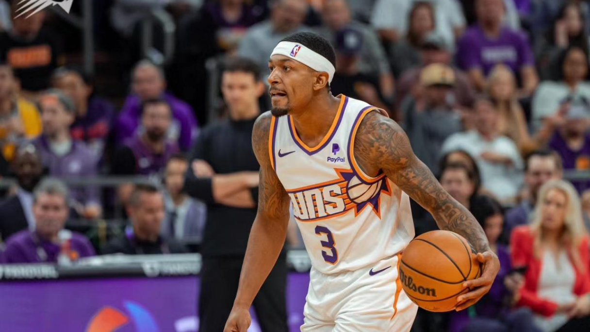 转折点夏洛特黄蜂主帅复盘，NBA常规赛赛前攻防权衡，压力陡增，赛程密集仍需轮换