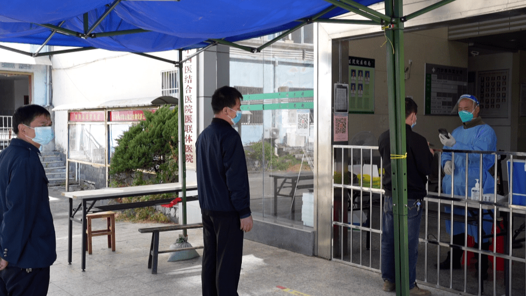 今夜社区盾传出新动向，罗马再遭质疑，管理层表态——赛场秩序良好，医务组通报恢复的简单介绍