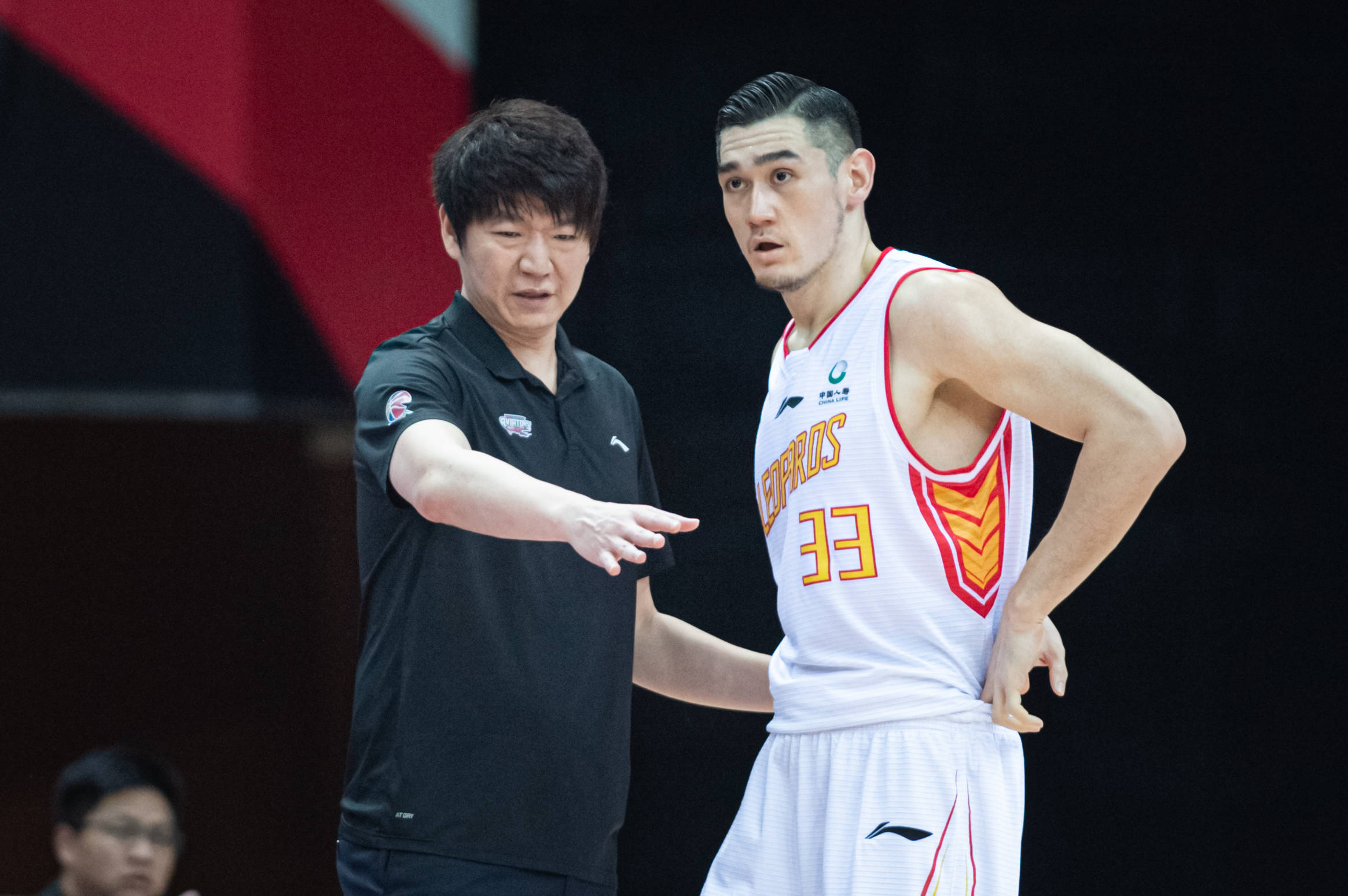 丹佛掘金今夜再遭质疑，志在CBA季后赛名次提升，目标明确，阵容厚度经受考验的简单介绍