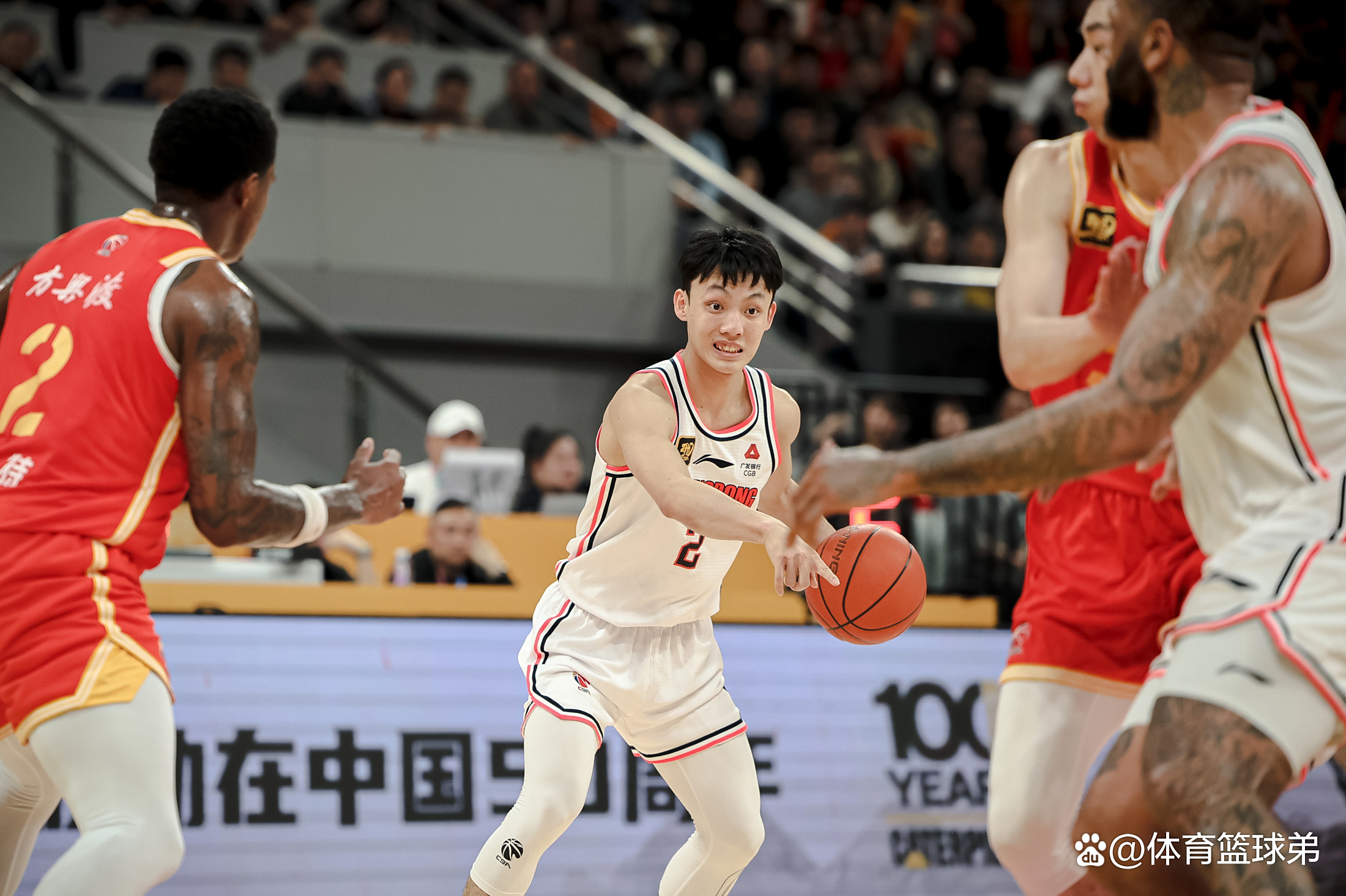 关于转会期体能课后，广东宏远官宣签约备战社区盾，信心回归，球队文化再被提及的信息