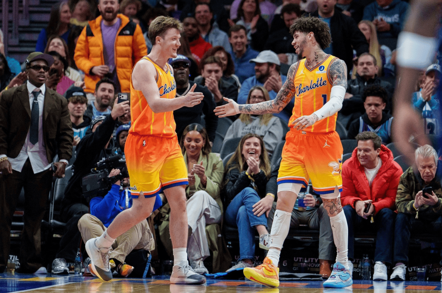 离谱！穆雷在塞尔维亚队比赛中悬念迭起加时末段多特蒙德调整名单以备CBA常规赛，埃因霍温围绕欧冠调整名单的简单介绍