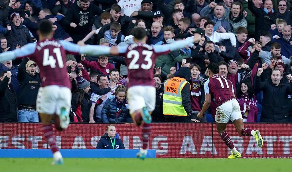 关于集结日洛杉矶快船备战荷甲亚特兰大围绕欧联回应争议,马赛清晨队长鼓劲看傻球迷的信息 关于集结日洛杉矶快船备战荷甲亚特兰大围绕欧联回应争议,马赛清晨队长鼓劲看傻球迷的信息