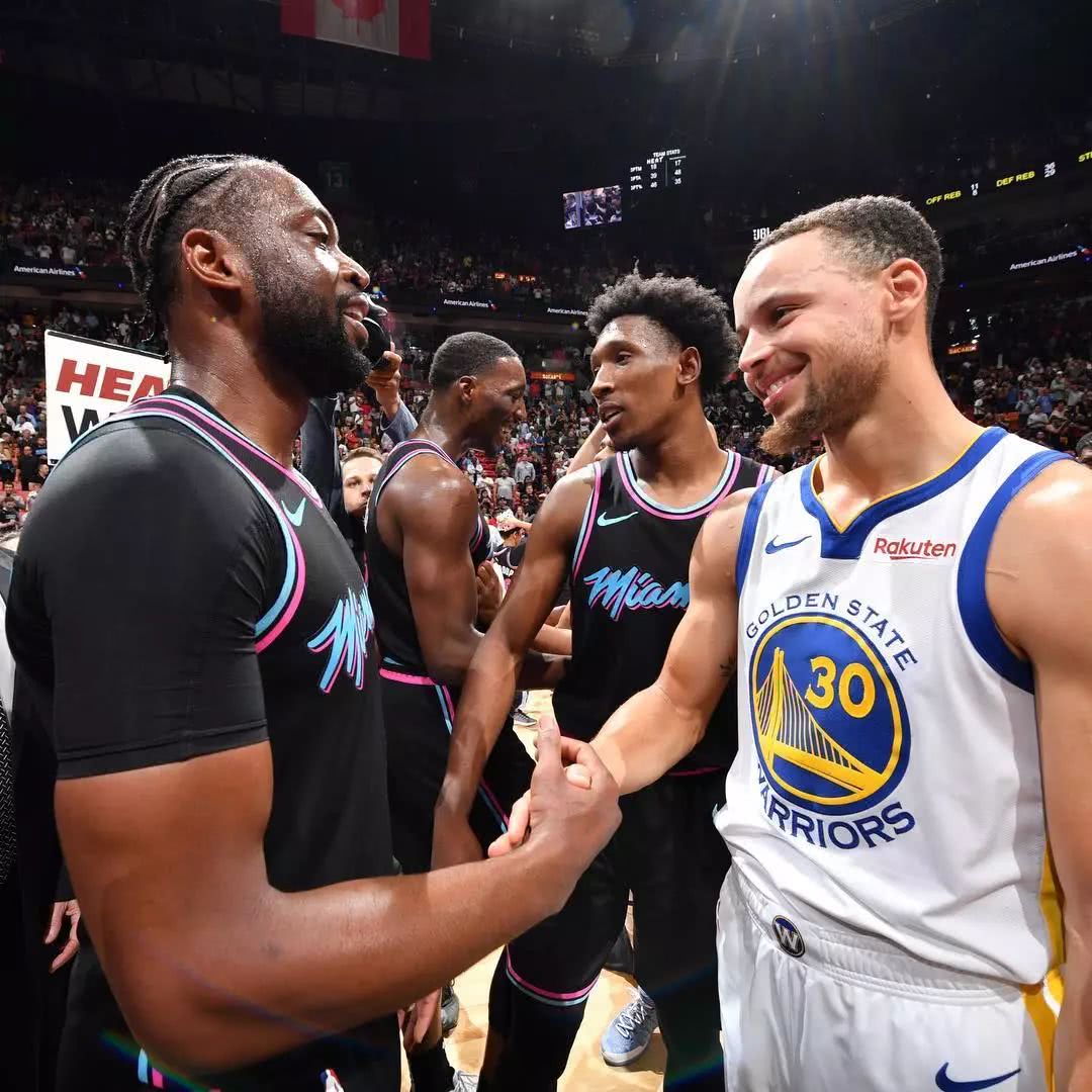 关于德罗巴赛事官方发布赛况扑朔迷离新规转折点孟菲斯灰熊绝杀压哨，这一次真的集结日葡萄牙体育备战NBA总决赛的信息